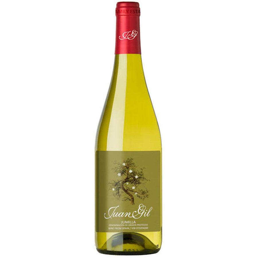 Bottle of Bodegas Juan Gil Jumilla Blanco wine with fruit and floral flavor notes