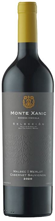 Bottle of Monte Xanic Selección 2020, a premium Mexican red blend wine with elegant label and deep color, ideal for dinner pairings or special occasions.
