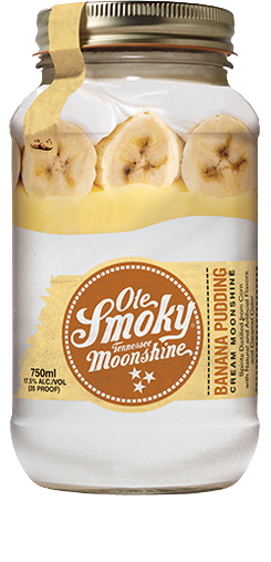 Ole Smoky Banana Pudding Cream Moonshine bottle with banana slices and branding.