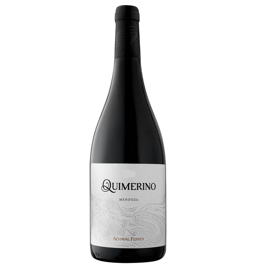 Wine bottle labeled 'Quimerino' on a white background