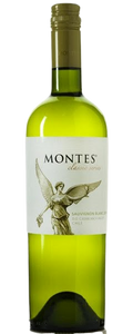 Montes Classic Series Sauvignon Blanc Casablanca Valley 750 ML