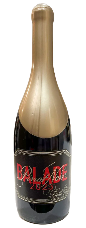 Belle Glos Pinot Noir Balade 2023 750 ML – California Pinot Noir with ripe cherry, raspberry, and spice flavors, smooth tannins, and a refined, elegant finish.