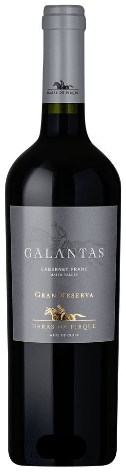Bottle of Galantas Gran Reserva Cabernet Franc wine with a visible label.