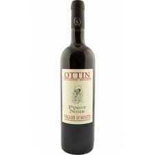 Ottin Pinot Noir Valle d'Aosta 2022 bottle showcasing elegant Italian red wine with alpine freshness and refined aromas