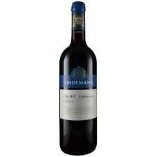 Lindeman s Bin 40 Merlot 2021 750 ML bottle showcasing medium-bodied red wine with blackberry and plum aromas